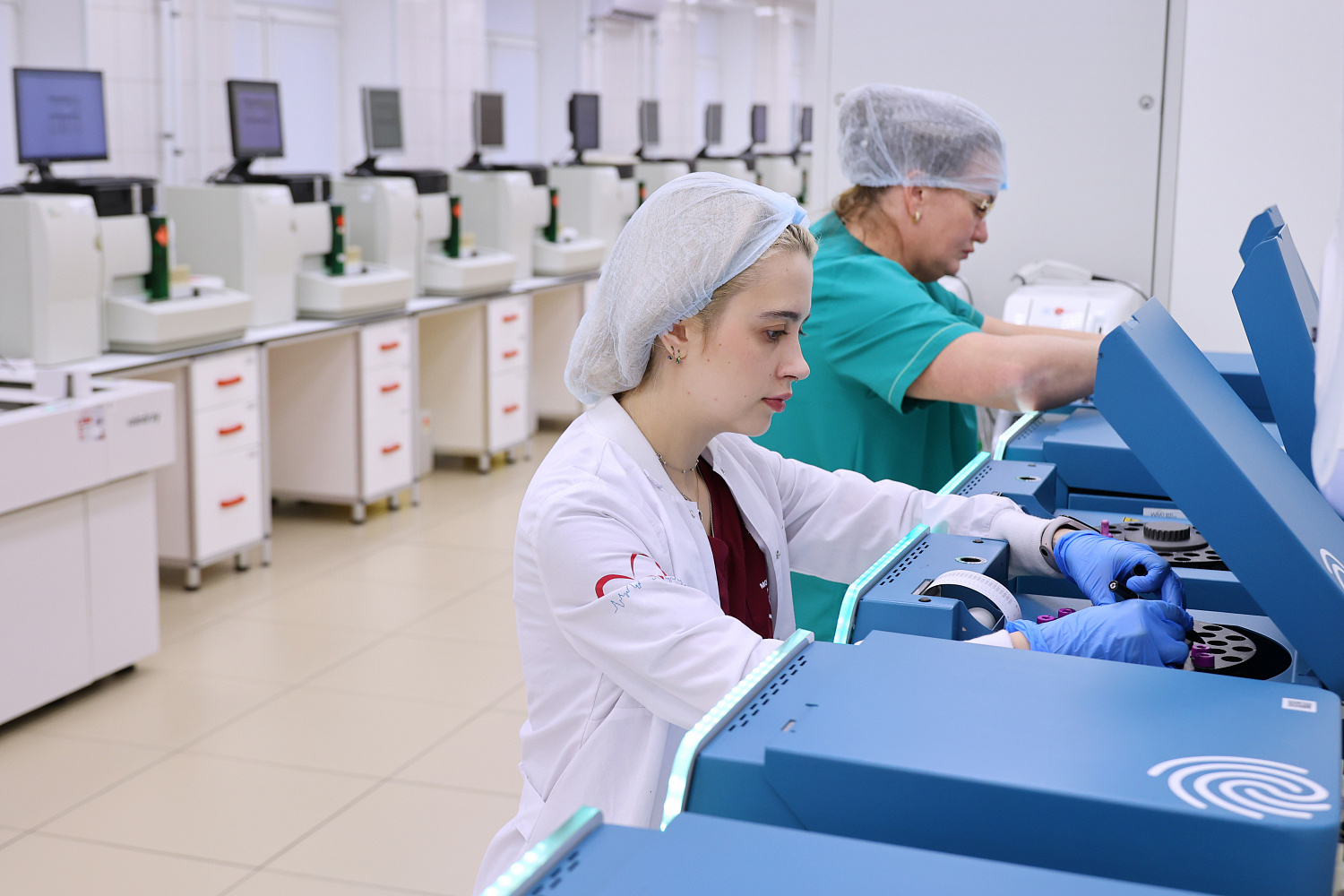 Вице-мэр Ракова сообщила о внедрении в работу столичной лабораторной службы нового цифрового сервиса