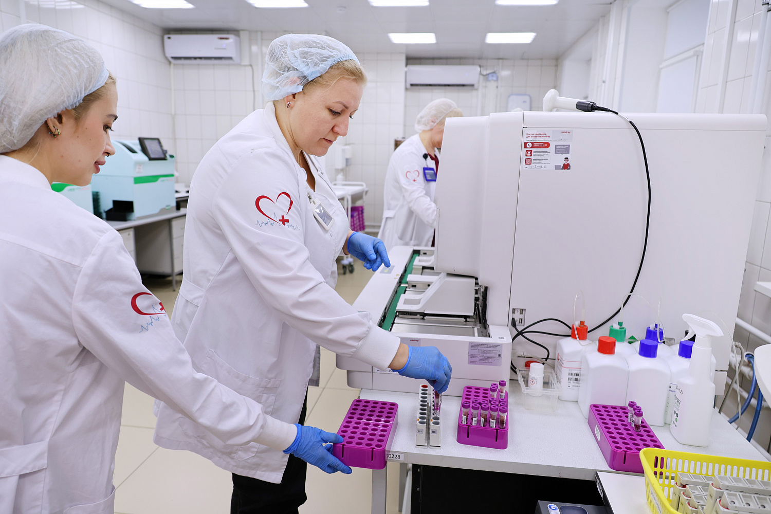 Вице-мэр Ракова сообщила о внедрении в работу столичной лабораторной службы нового цифрового сервиса
